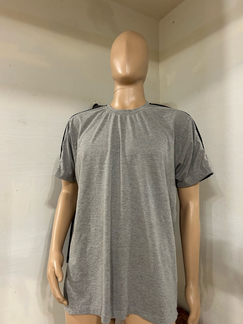Classic Grey Short-Sleeve Shirt